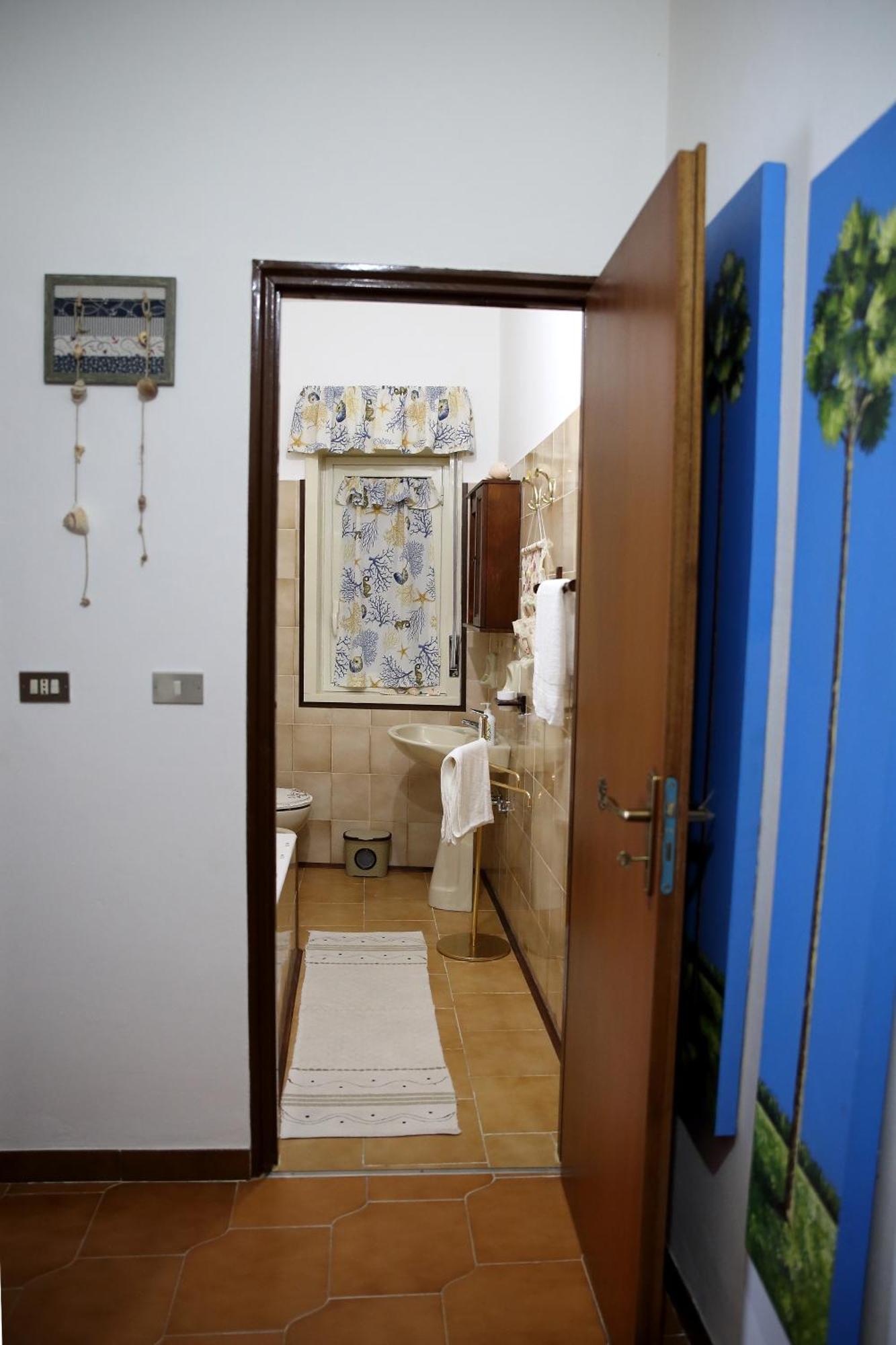 Villa Yellow House 利卡塔 客房 照片